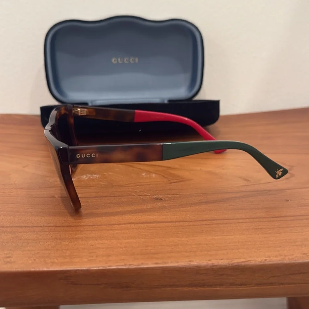 Gucci Brown Aviator Sunglasses - Picture 2 of 4